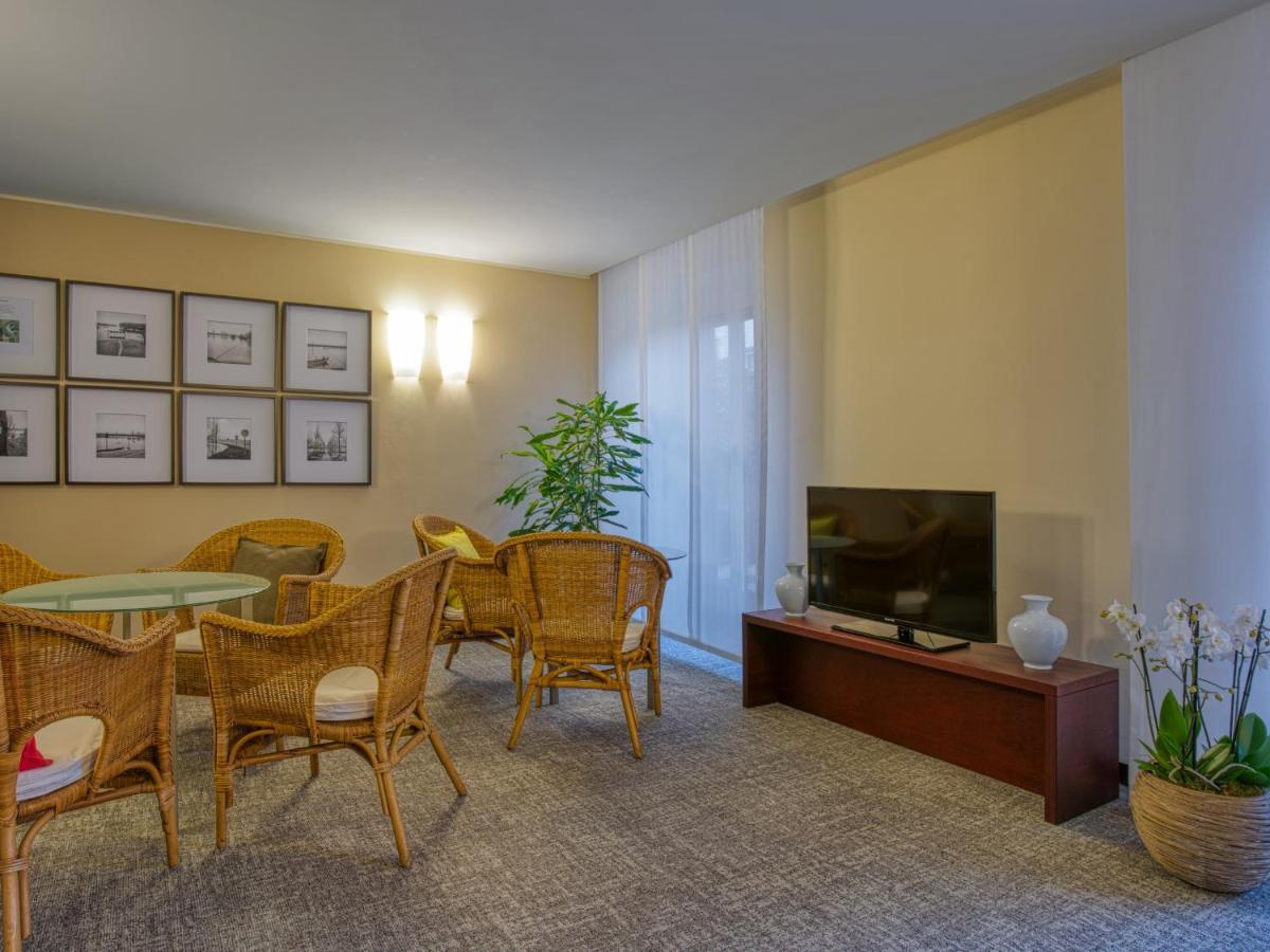 Hotel Piroscafo Ντεζεντσάνο ντελ Γκάρντα Εξωτερικό φωτογραφία