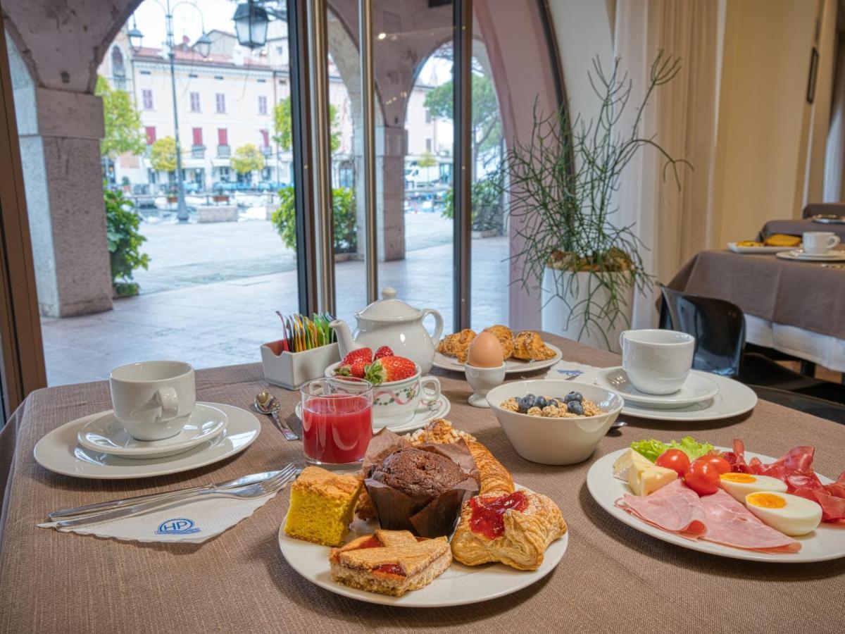 Hotel Piroscafo Ντεζεντσάνο ντελ Γκάρντα Εξωτερικό φωτογραφία