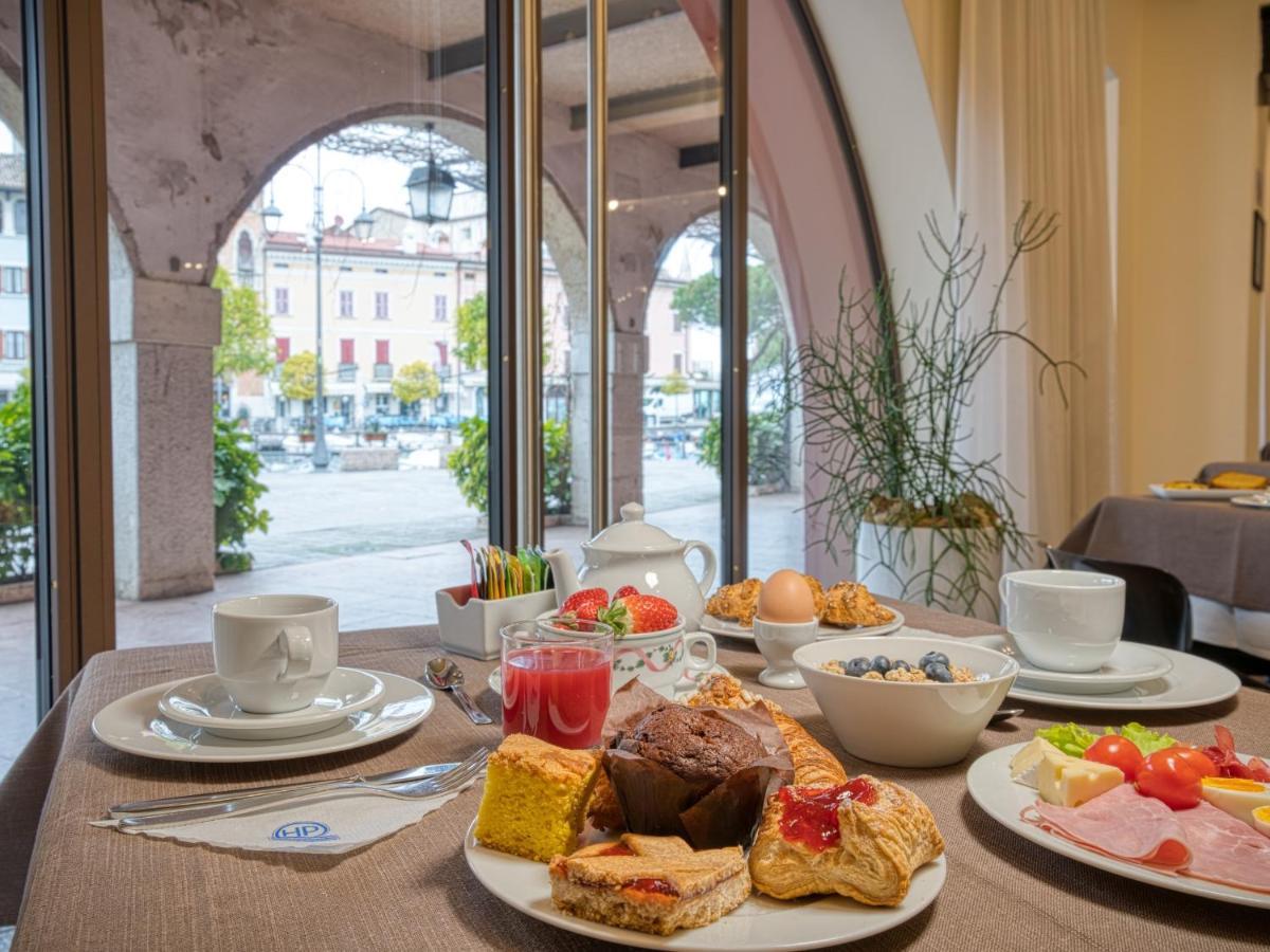 Hotel Piroscafo Ντεζεντσάνο ντελ Γκάρντα Εξωτερικό φωτογραφία