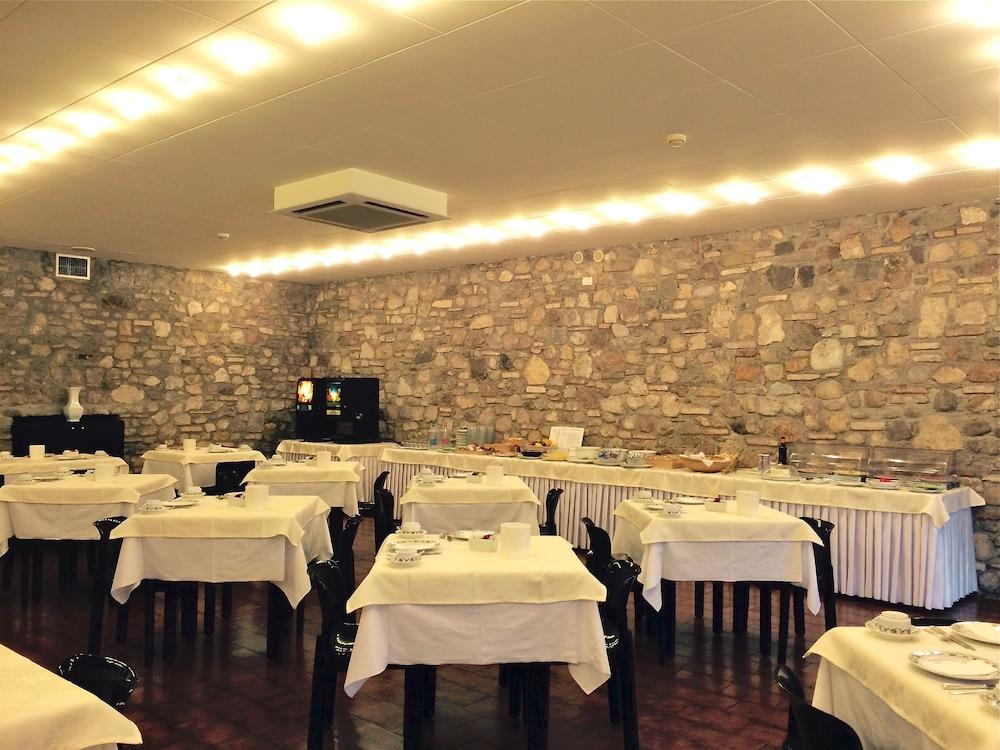 Hotel Piroscafo Ντεζεντσάνο ντελ Γκάρντα Εξωτερικό φωτογραφία