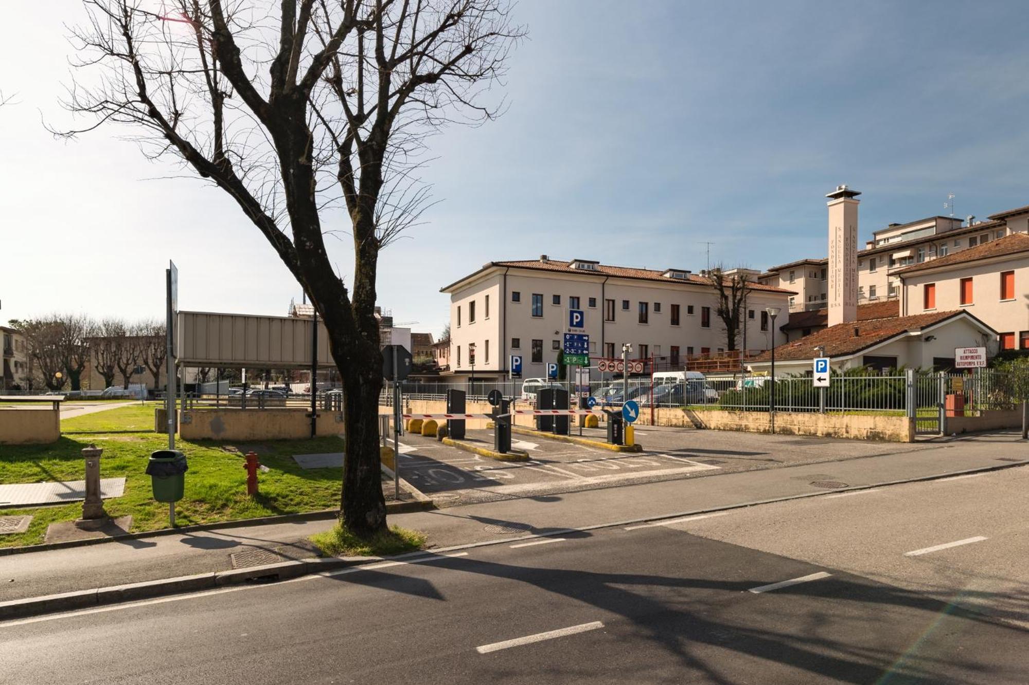 Hotel Piroscafo Ντεζεντσάνο ντελ Γκάρντα Εξωτερικό φωτογραφία